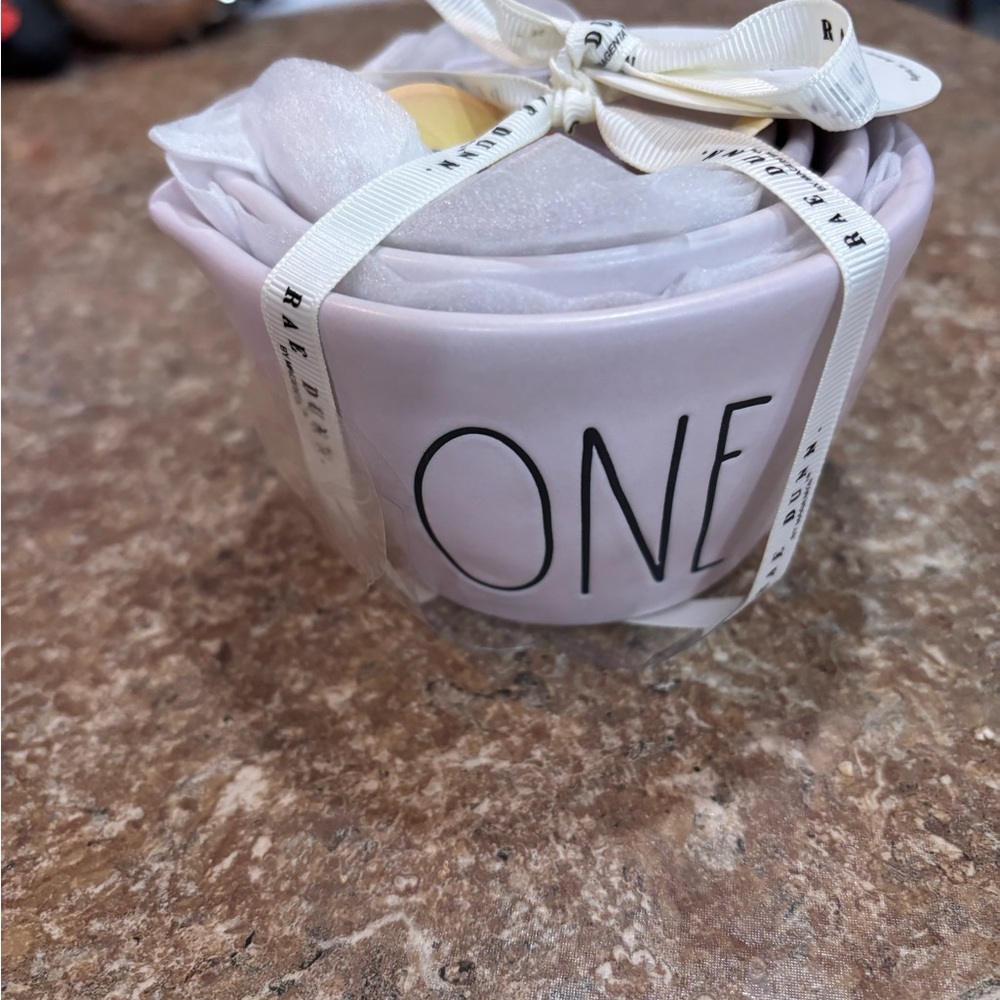 Rae Dunn Lavender/lilac NWT excellent condition measuring cups never used